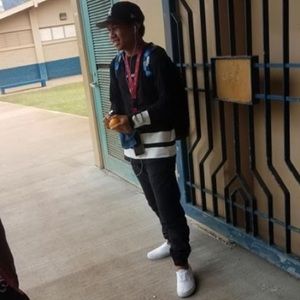 Meet your Posher, Jonstin